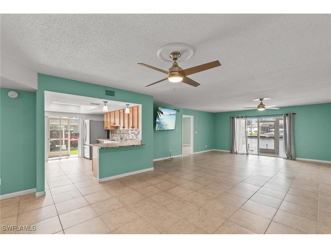 304 Tudor Drive #4 Cape Coral FL 33904 225060380 image14