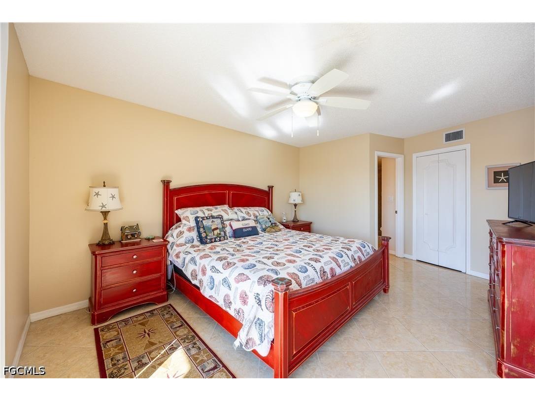 304 Tudor Drive #7 Cape Coral FL 33904 2026028003 image27