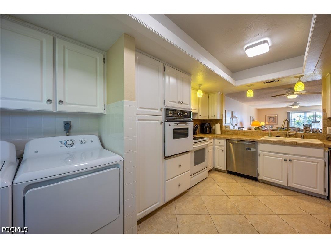 304 Tudor Drive #7 Cape Coral FL 33904 2026028003 image9