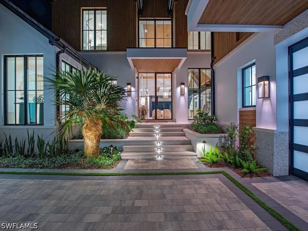 3040 Fort Charles Drive Naples FL 34102 226016469 image3
