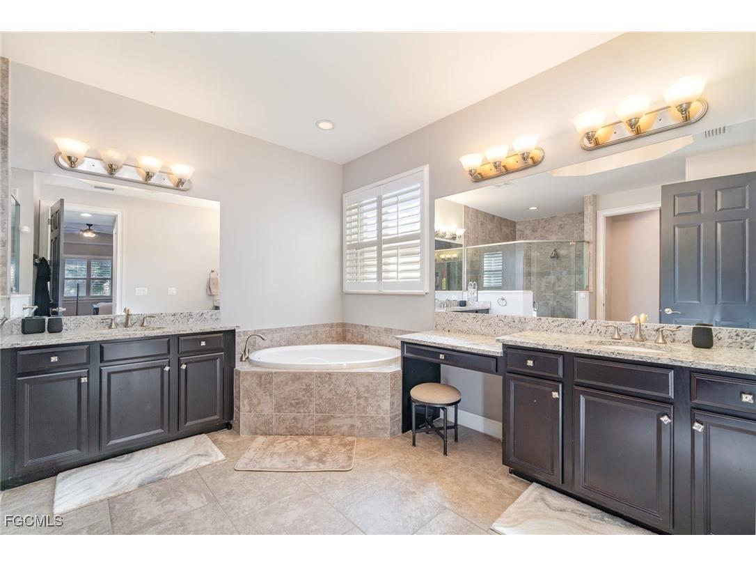 3040 Scarlet Oak Place North Fort Myers FL 33903 2025022209 image15