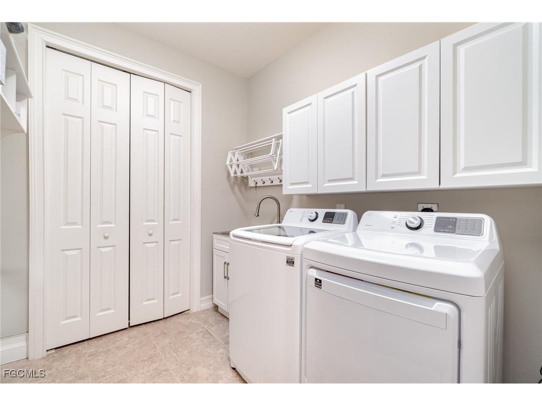 3040 Scarlet Oak Place North Fort Myers FL 33903 2025022209 image17