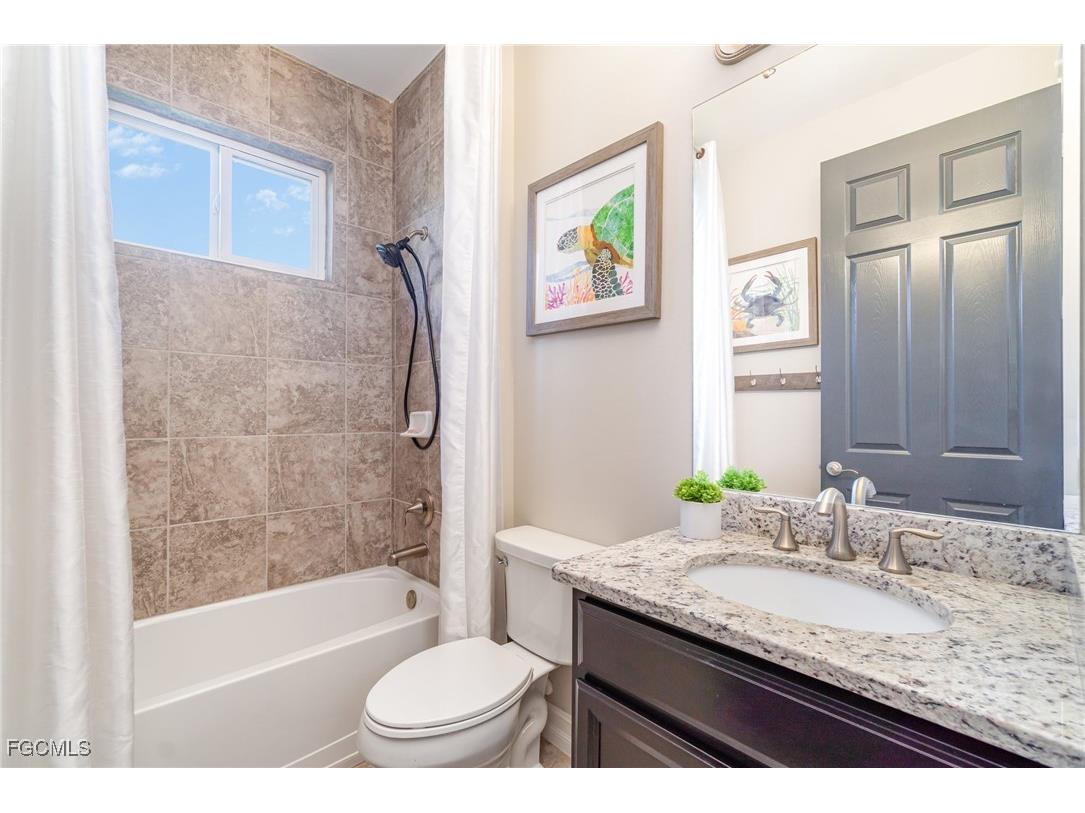 3040 Scarlet Oak Place North Fort Myers FL 33903 2025022209 image21