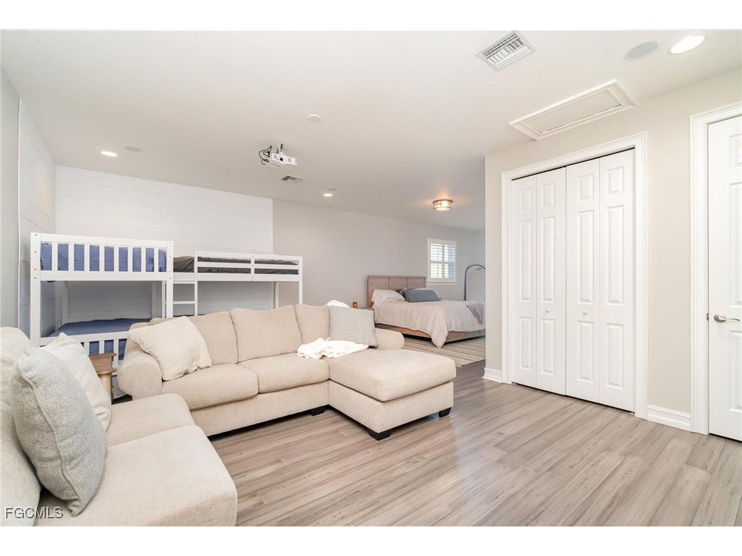 3040 Scarlet Oak Place North Fort Myers FL 33903 2025022209 image24