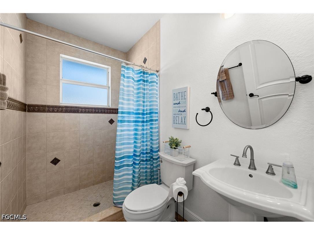 3041 SW 11th Place Cape Coral FL 33914 2026017049 image36