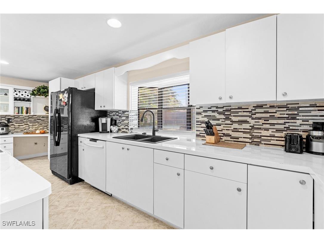 3042 Mango Street Fort Myers FL 33916 225078253 image12