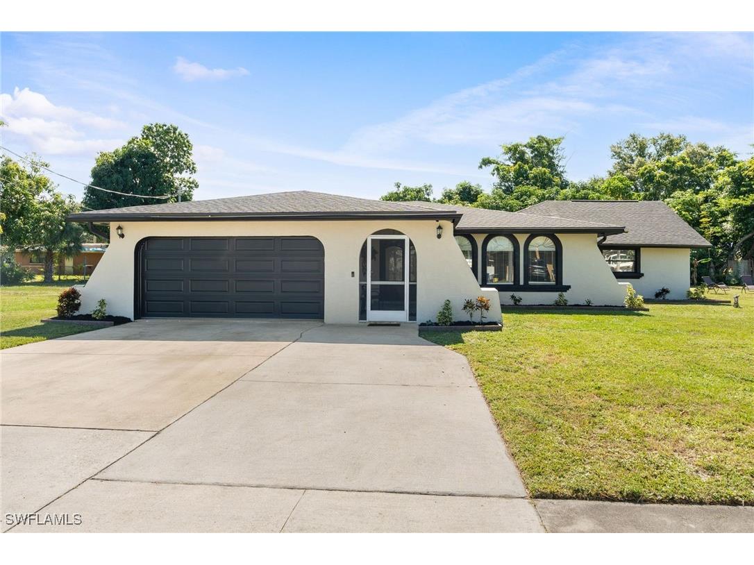 3042 Mango Street Fort Myers FL 33916 225078253 image2