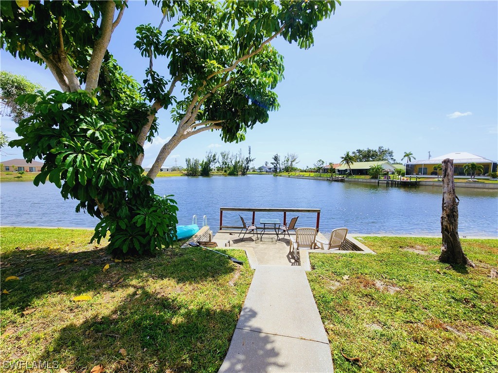 3042 SW 10th Place Cape Coral FL 33914 223053740 image1