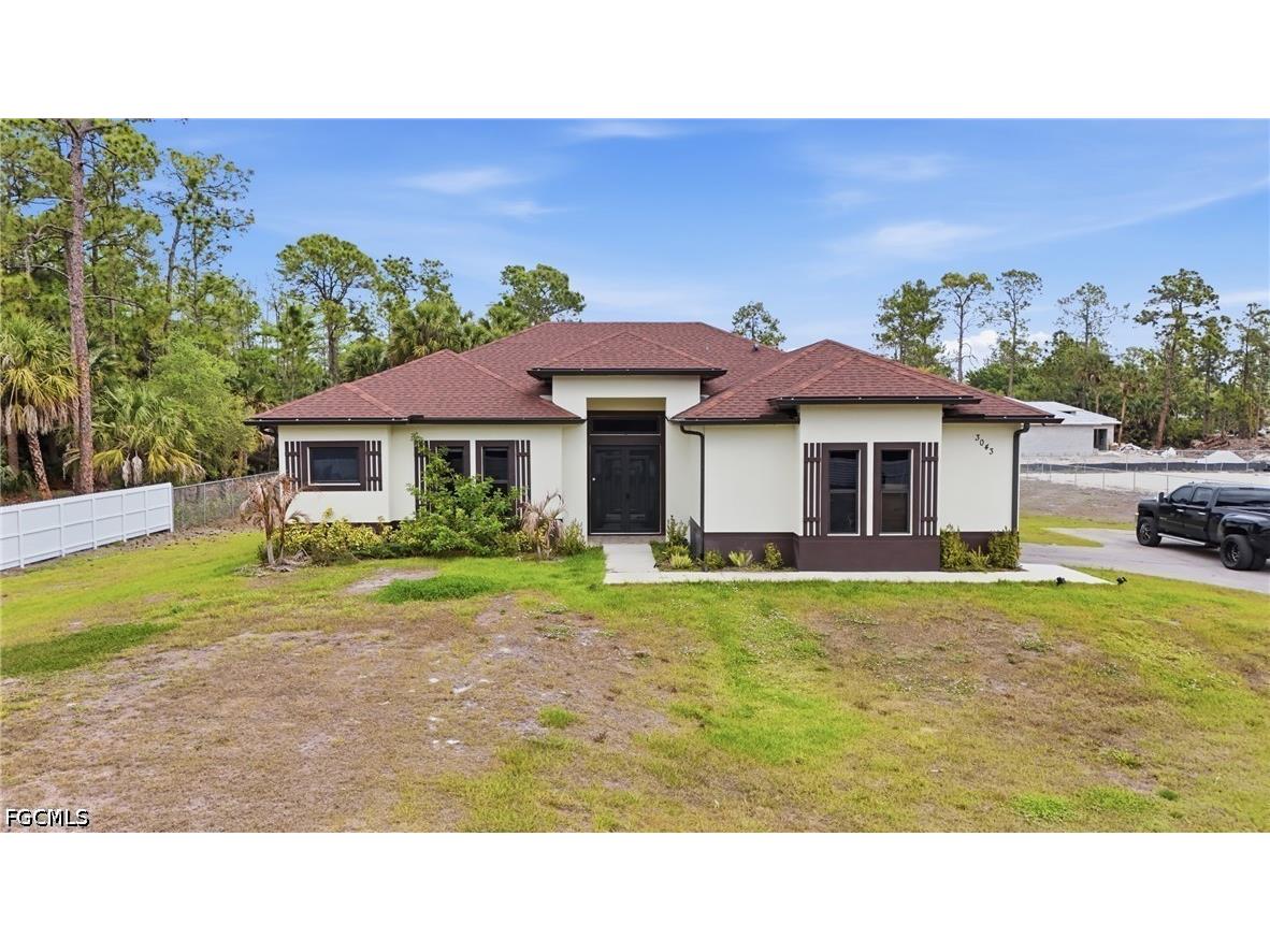 3043 18th Avenue NE Naples FL 34120 2026014715 image1