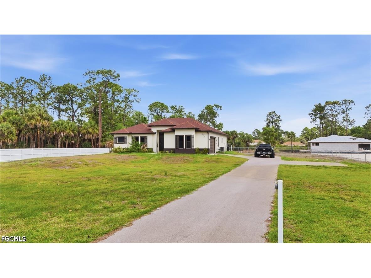 3043 18th Avenue NE Naples FL 34120 2026014715 image4