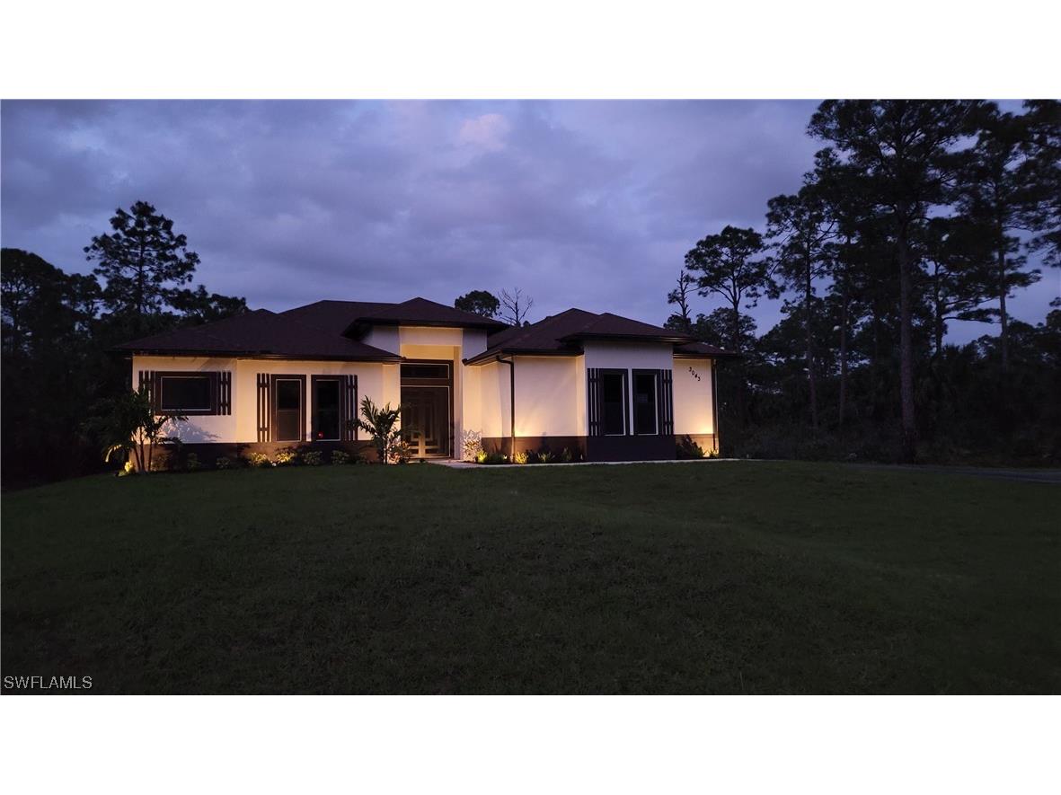 3043 18th Ave NE Naples FL 34120 223060780 image1