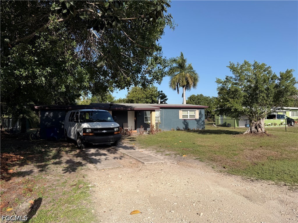 3044 Broadway Fort Myers FL 33901 2026015746 image1