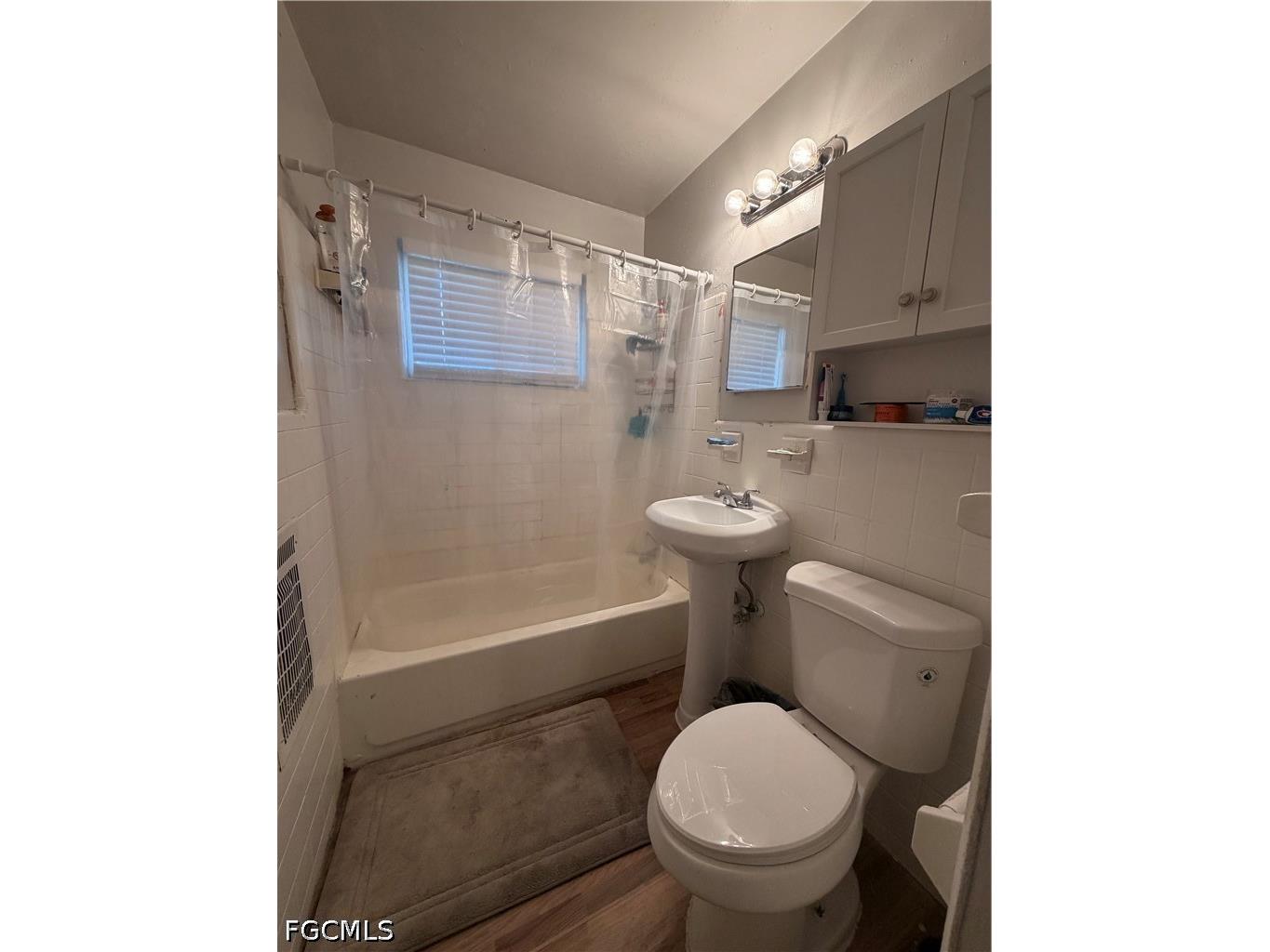 3044 Broadway Fort Myers FL 33901 2026015746 image11