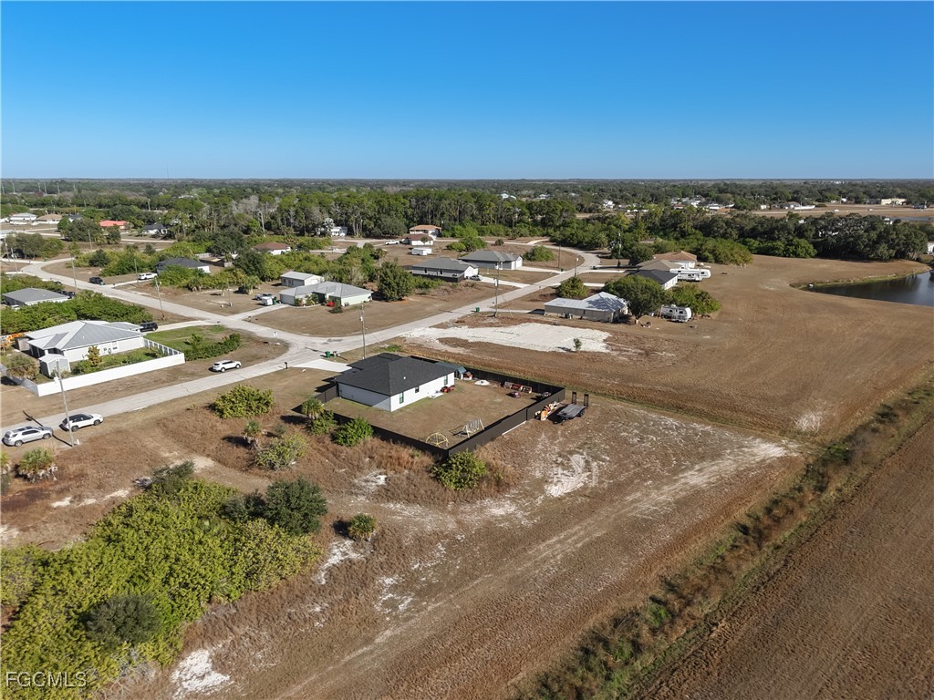 3045 E Briarwood Circle Labelle FL 33935 2026005039 image25