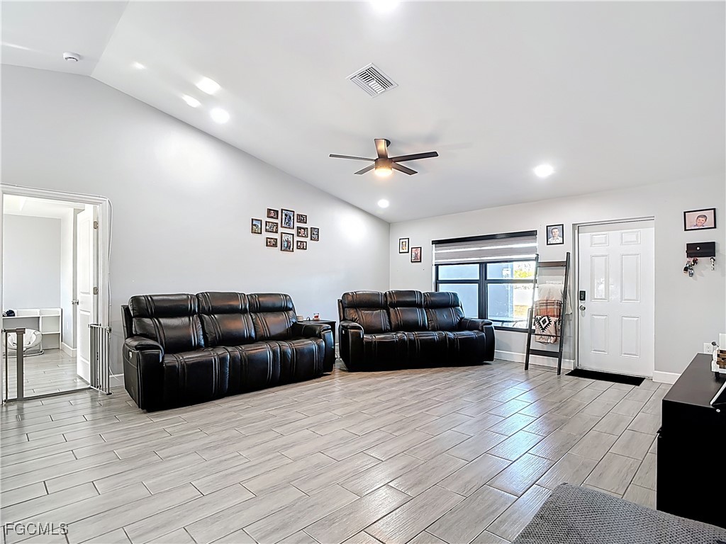 3045 E Briarwood Circle Labelle FL 33935 2026005039 image5