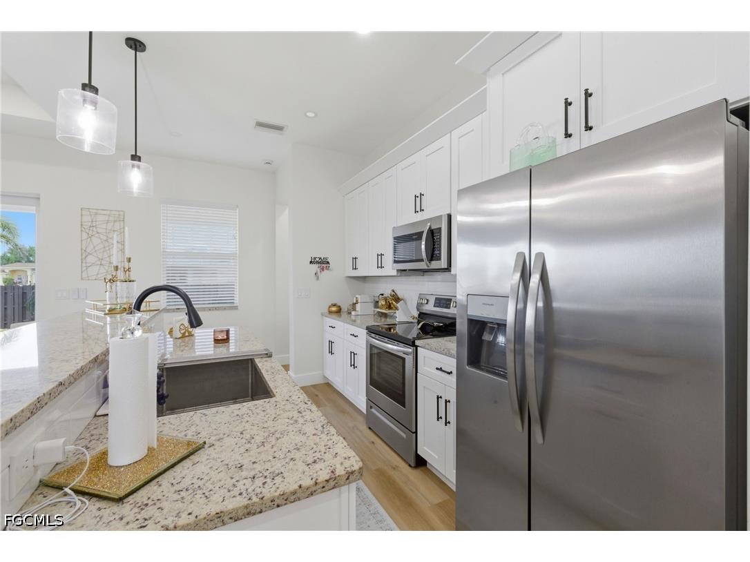 3046 NW 2nd Place Cape Coral FL 33993 2026019982 image10