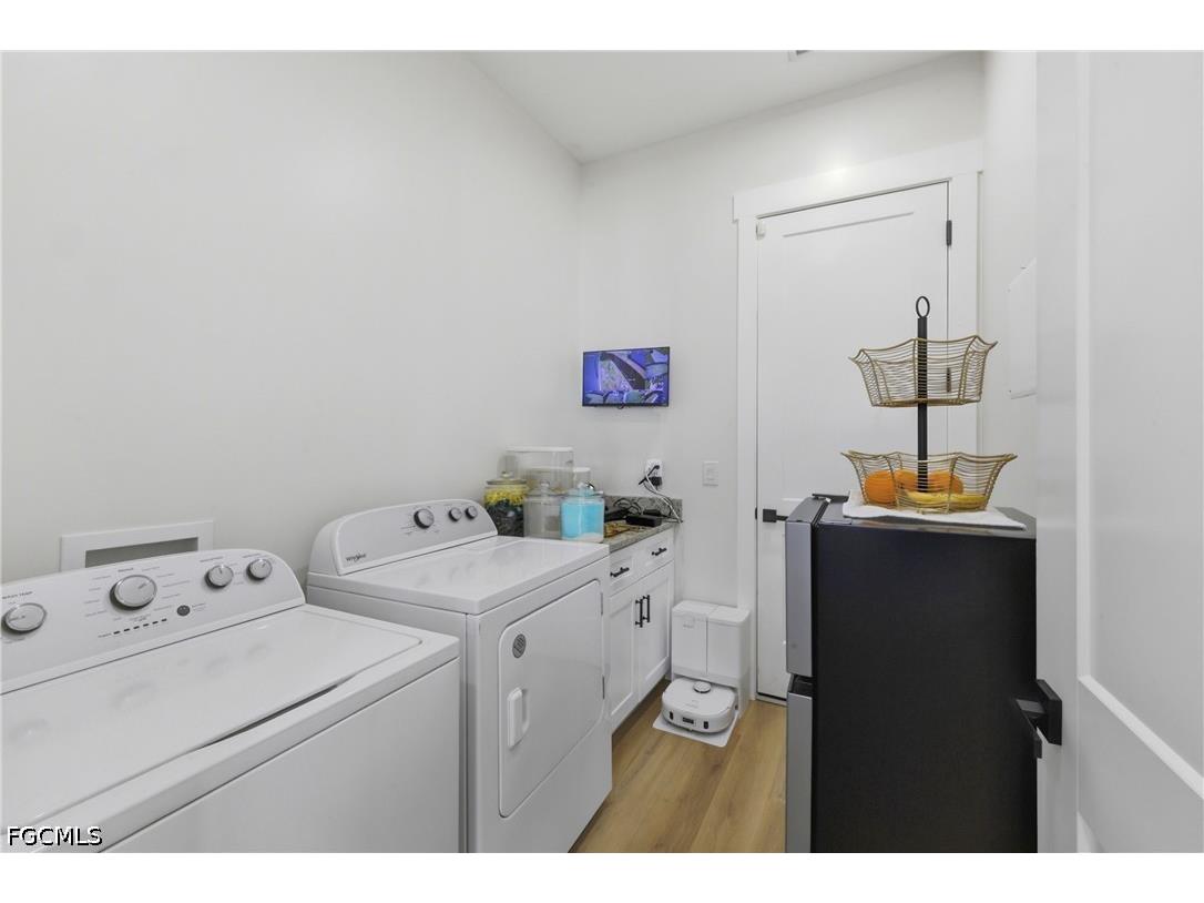 3046 NW 2nd Place Cape Coral FL 33993 2026019982 image11