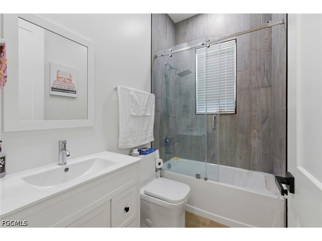 3046 NW 2nd Place Cape Coral FL 33993 2026019982 image23
