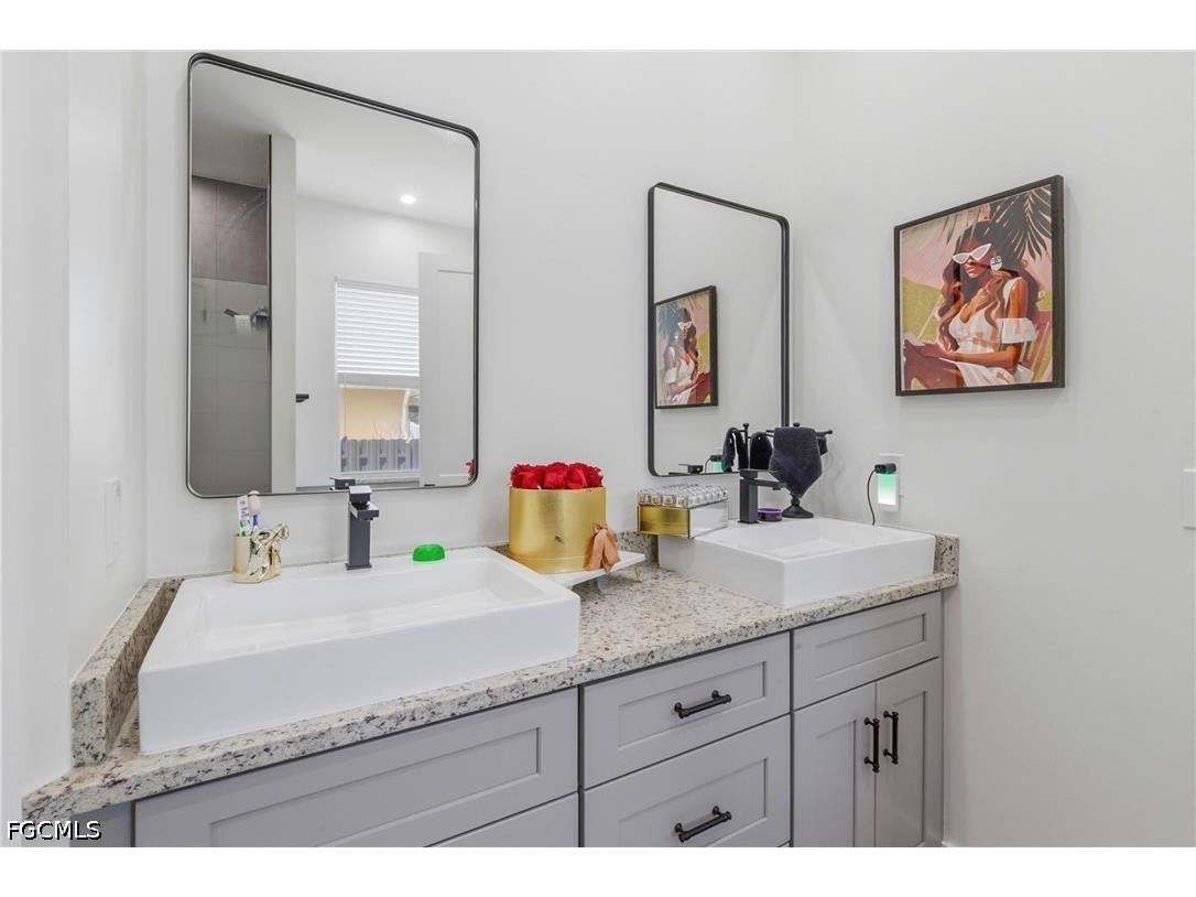 3046 NW 2nd Place Cape Coral FL 33993 2026019982 image26