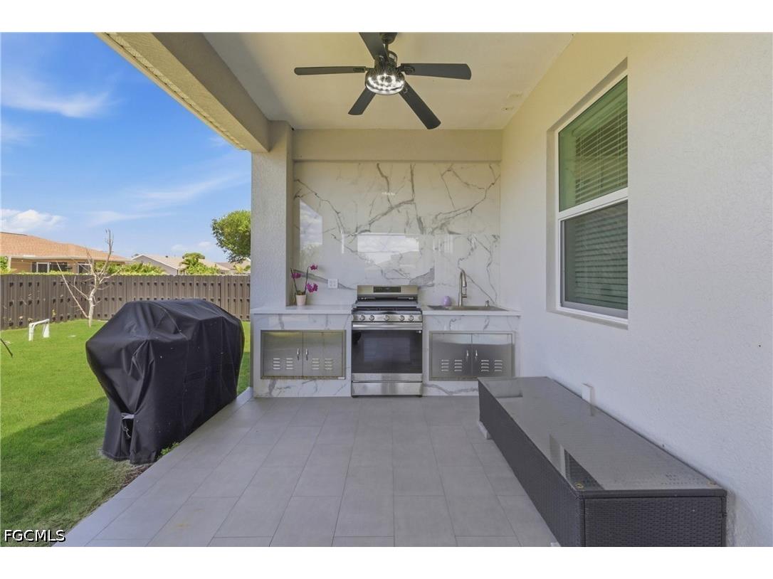 3046 NW 2nd Place Cape Coral FL 33993 2026019982 image27