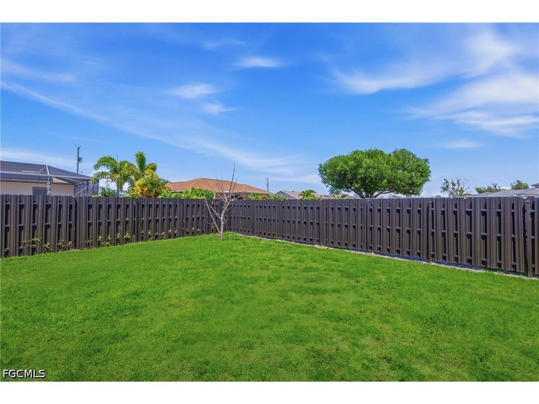 3046 NW 2nd Place Cape Coral FL 33993 2026019982 image32