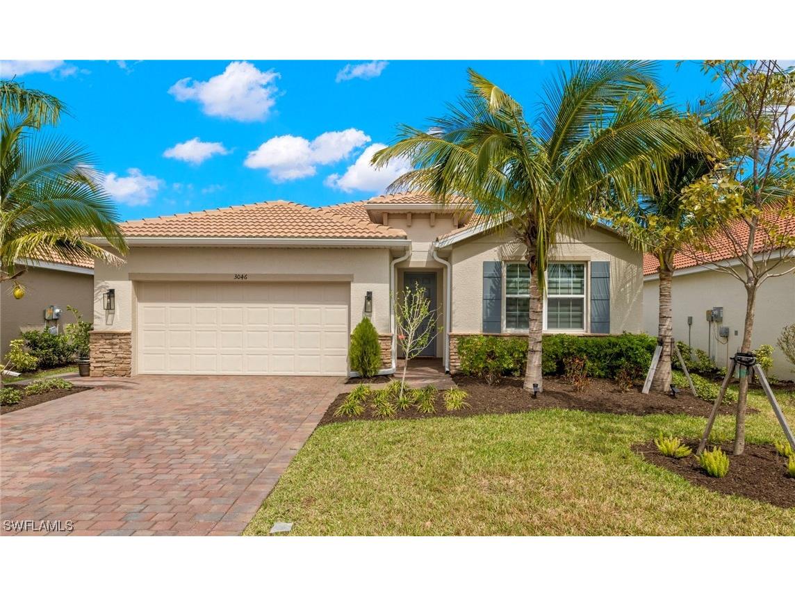 3046 Royal Gardens Avenue Fort Myers FL 33916 223020686 image1