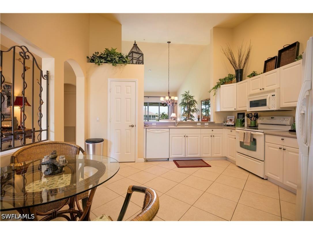 3048 Horizon Lane #1104 Naples FL 34109 226016799 image6