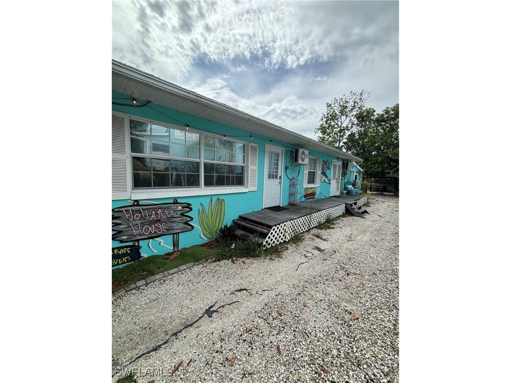 3048 Lunar Street Naples FL 34112 225052296 image4