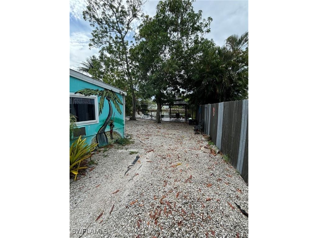 3048 Lunar Street Naples FL 34112 225052296 image5