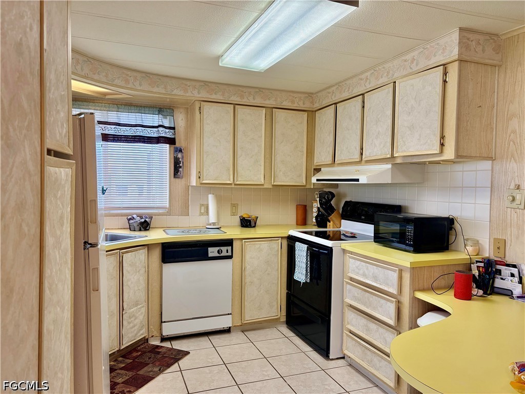 3049 Longview Lane North Fort Myers FL 33917 2026014292 image5