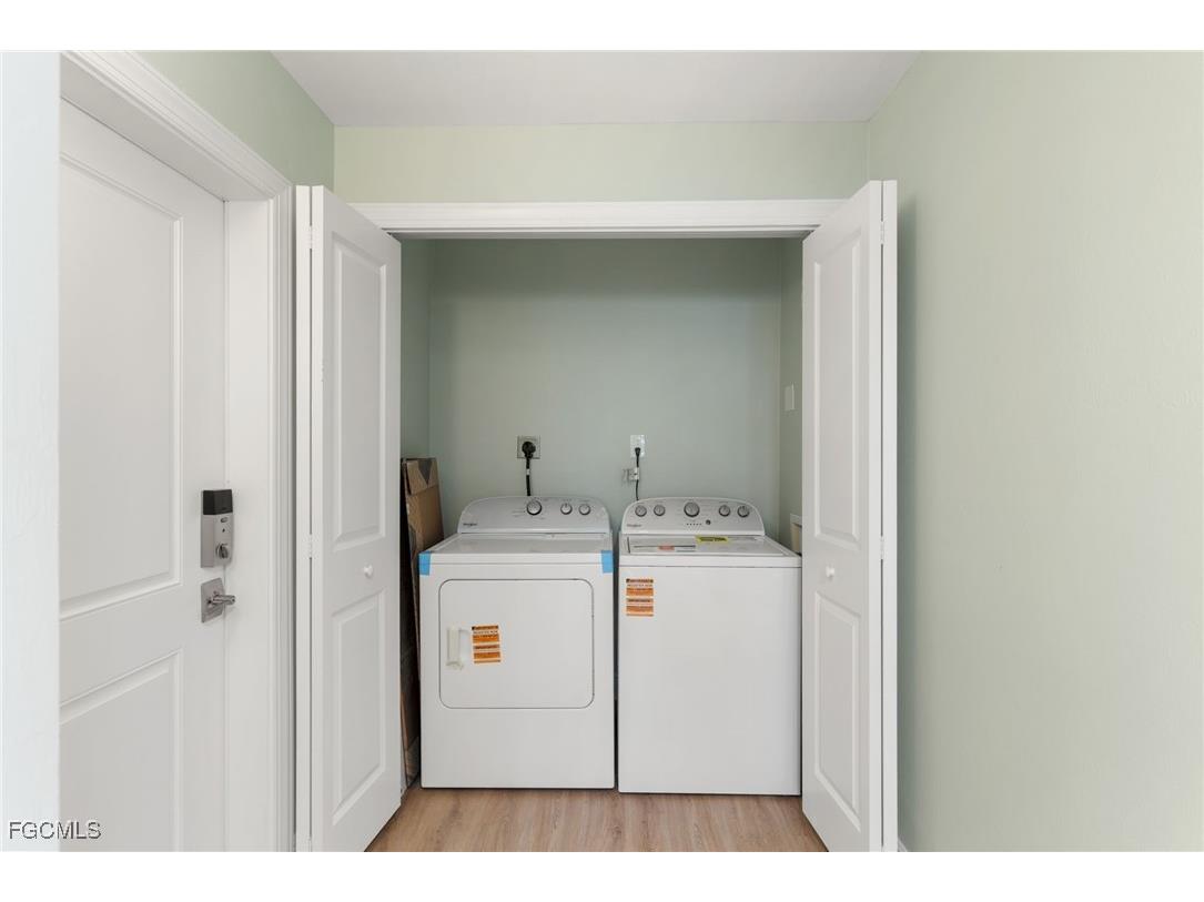 3049 W Gulf Drive #101 Sanibel FL 33957 2026002021 image17