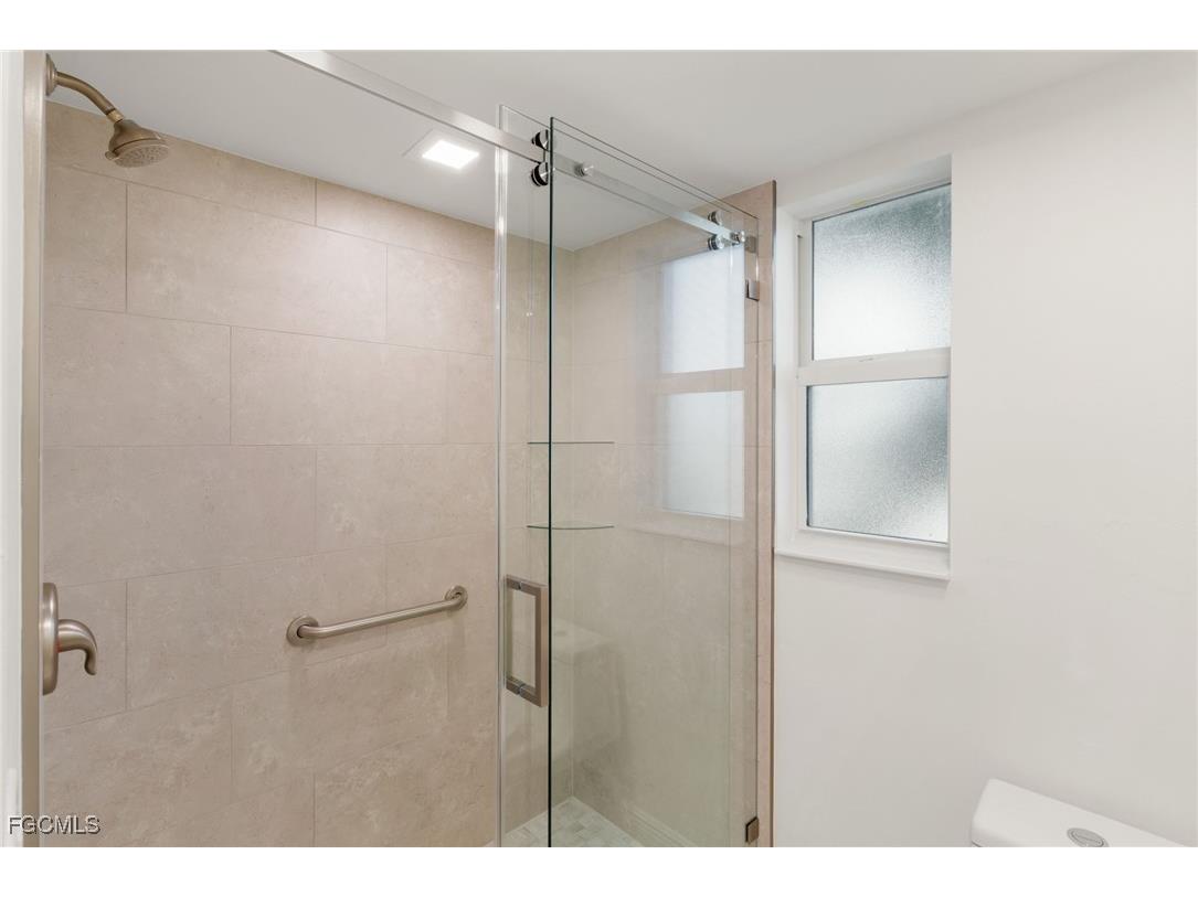 3049 W Gulf Drive #101 Sanibel FL 33957 2026002021 image23