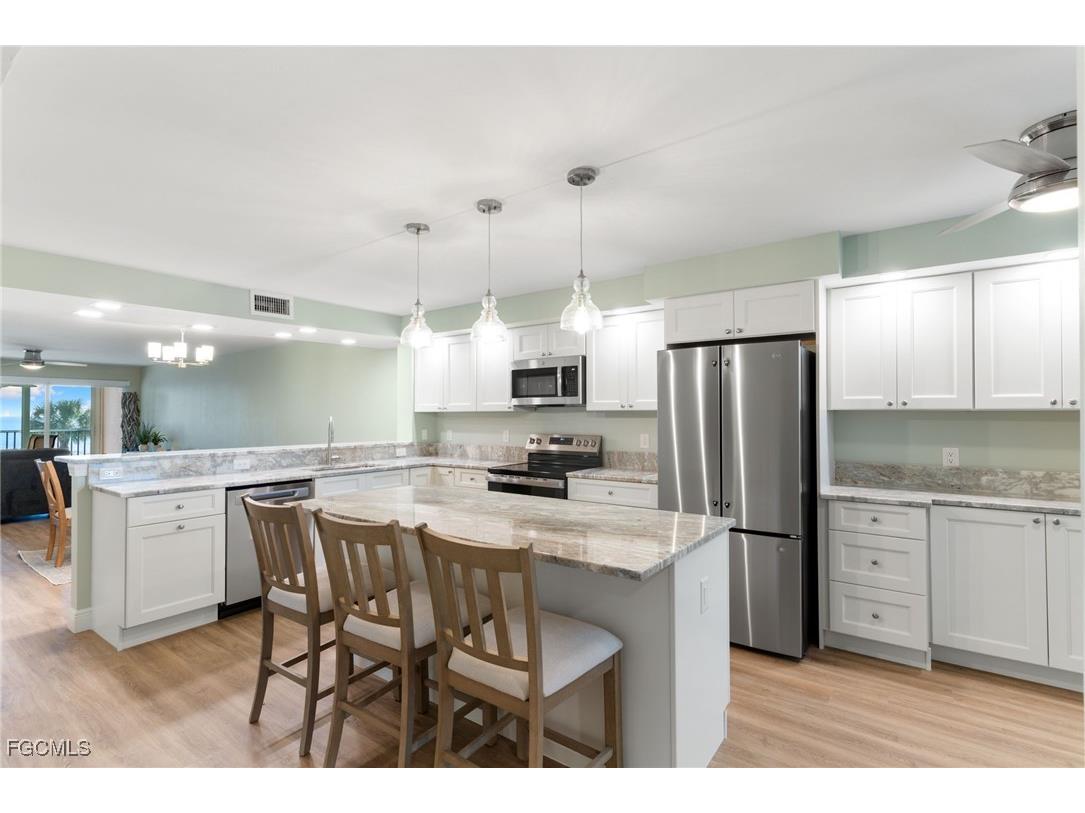 3049 W Gulf Drive #101 Sanibel FL 33957 2026002021 image5
