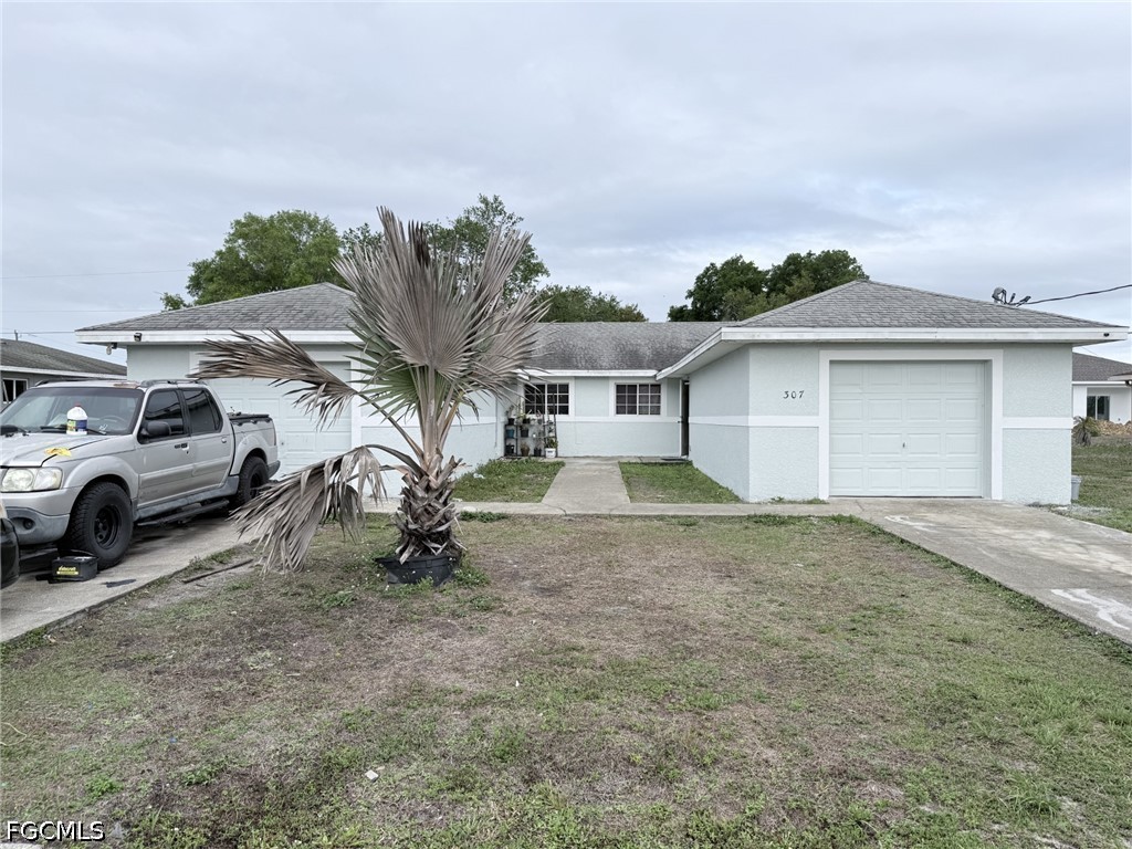 305-307 Harry Avenue S Lehigh Acres FL 33973 2026015332 image1