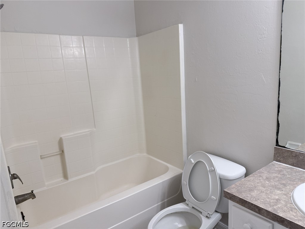 305-307 Harry Avenue S Lehigh Acres FL 33973 2026015332 image9