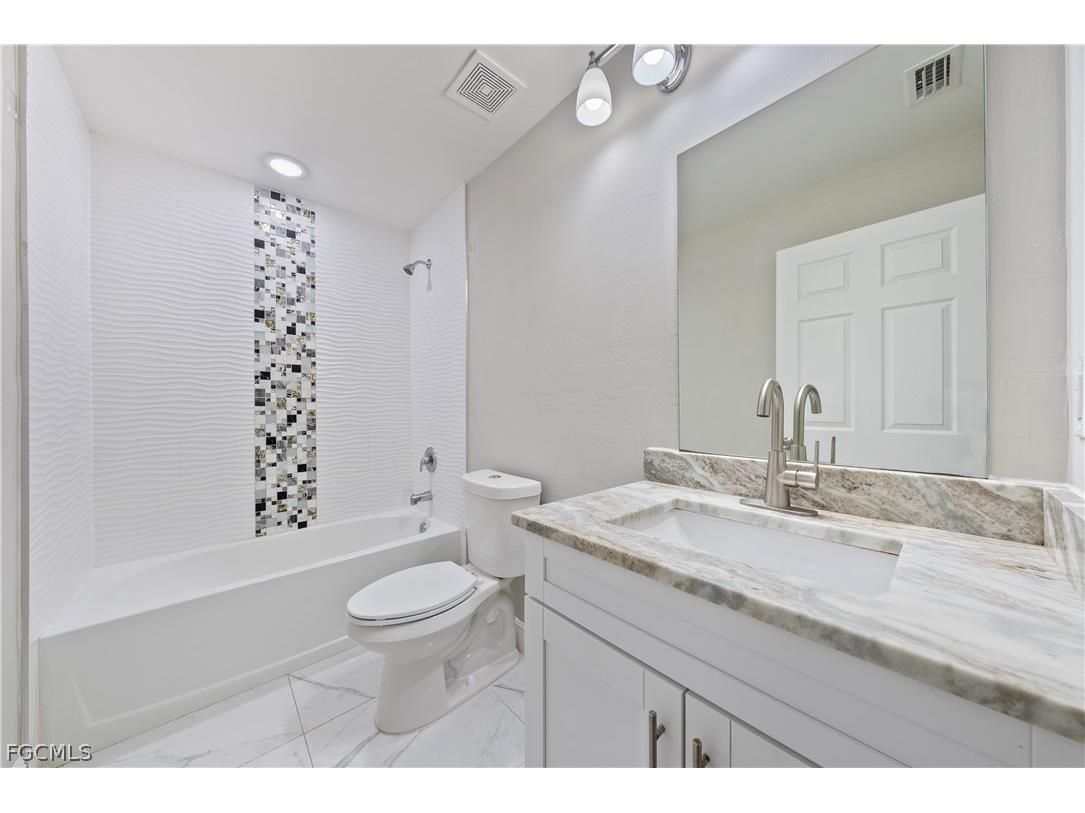 305-307 Hightower Avenue S Lehigh Acres FL 33973 2026008500 image14