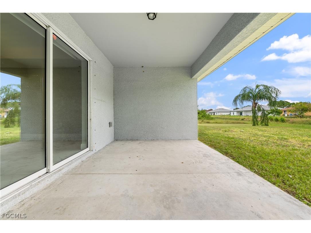 305-307 Hightower Avenue S Lehigh Acres FL 33973 2026008500 image18