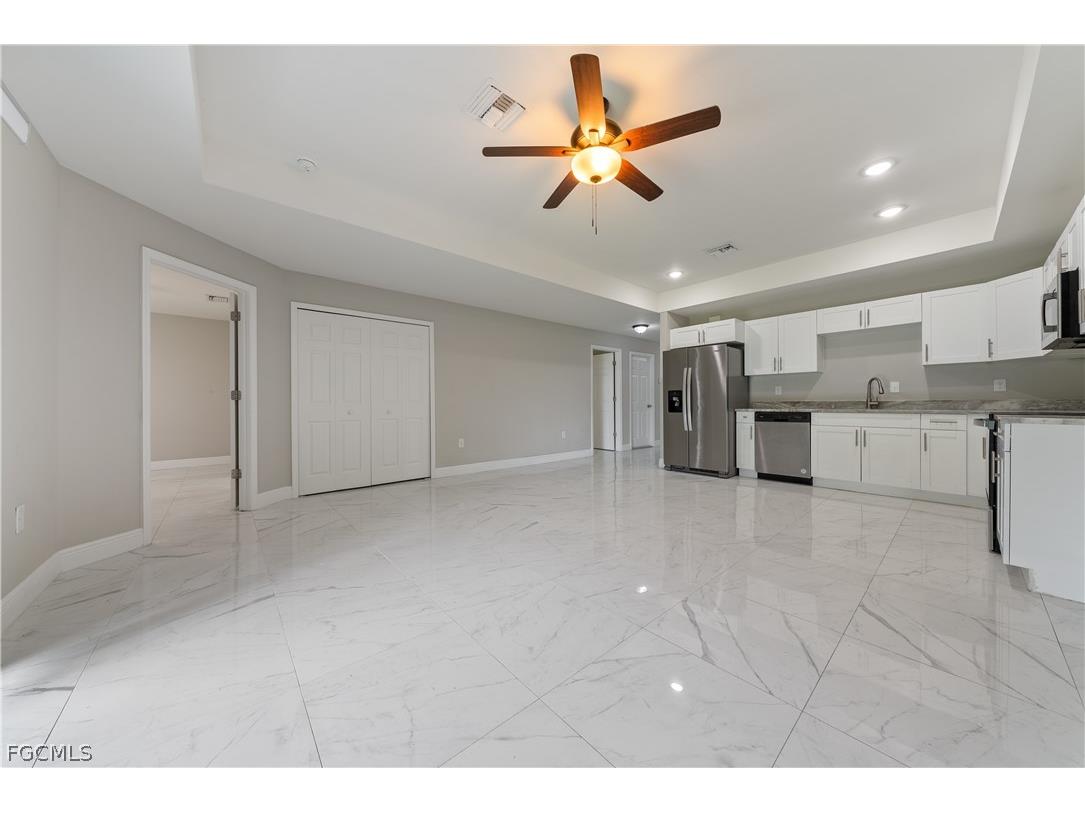 305-307 Hightower Avenue S Lehigh Acres FL 33973 2026008500 image3