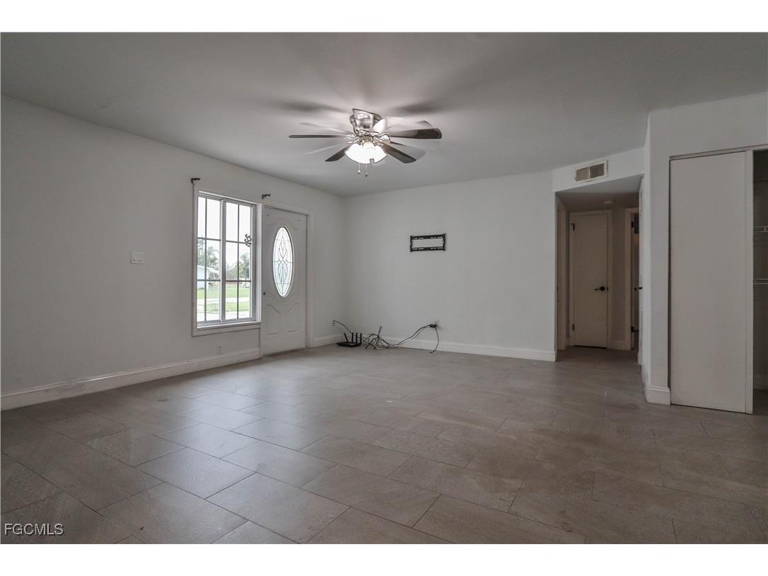 305 Bougainvillea Road W Lehigh Acres FL 33936 2025013735 image3