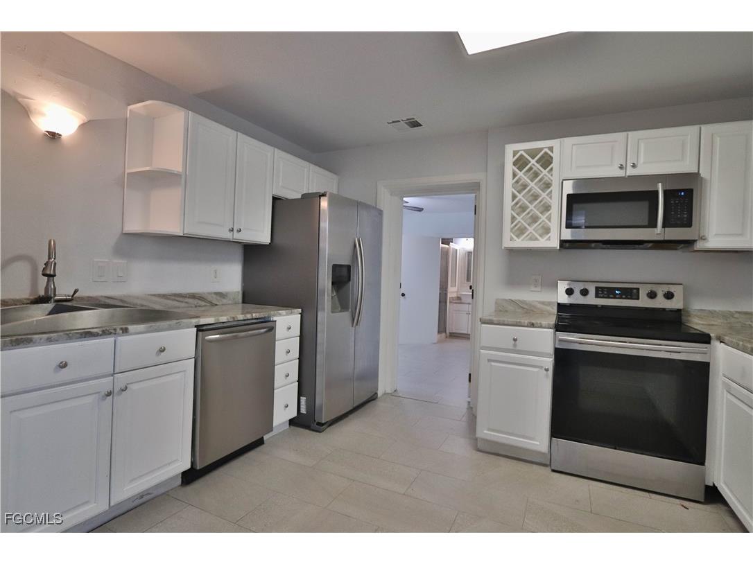 305 Bougainvillea Road W Lehigh Acres FL 33936 2025013735 image7