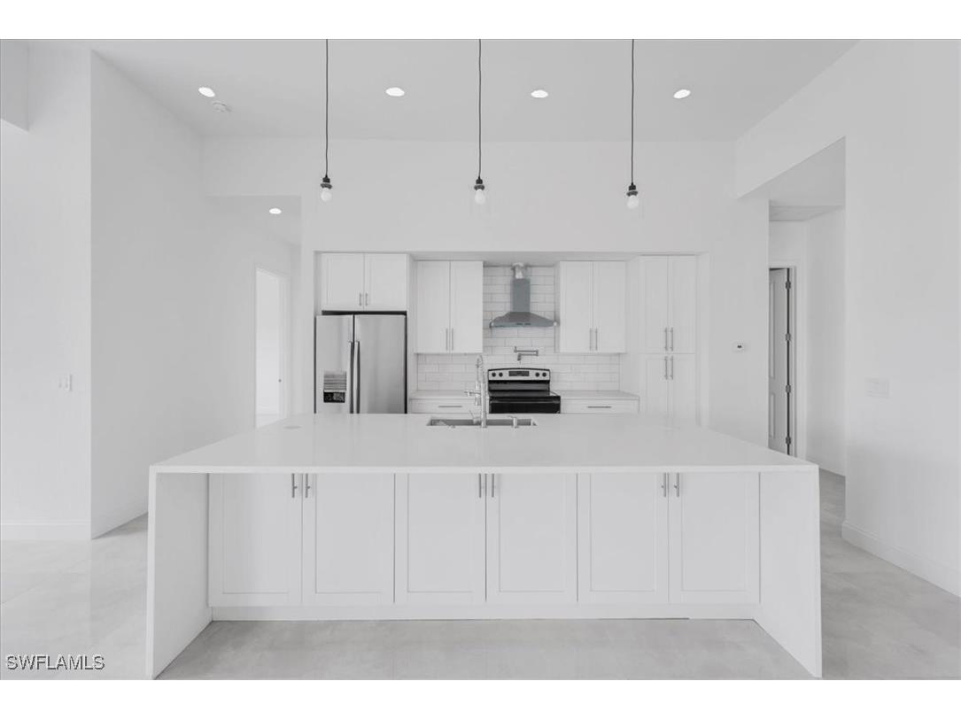 305 Diplomat Parkway E Cape Coral FL 33909 225045112 image13