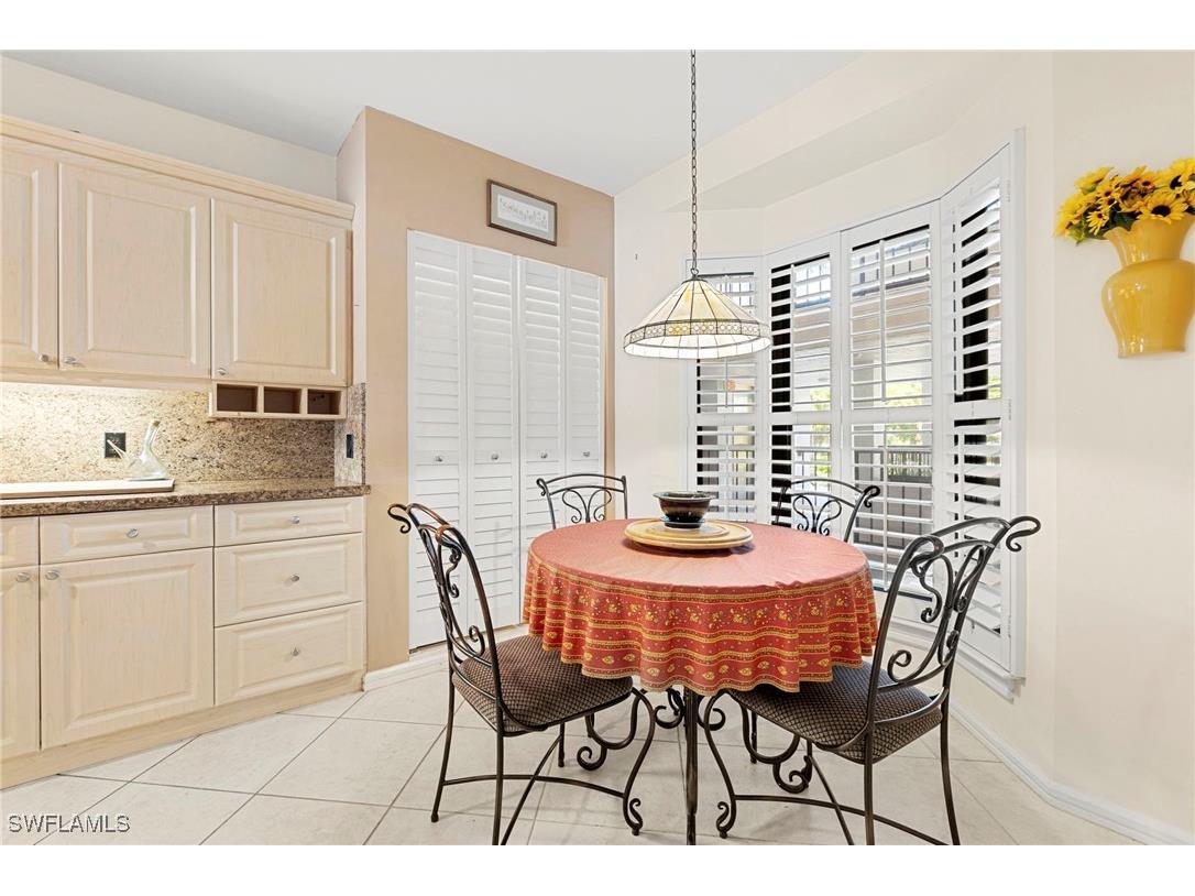 305 La Peninsula Boulevard #305 Naples FL 34113 225082223 image11