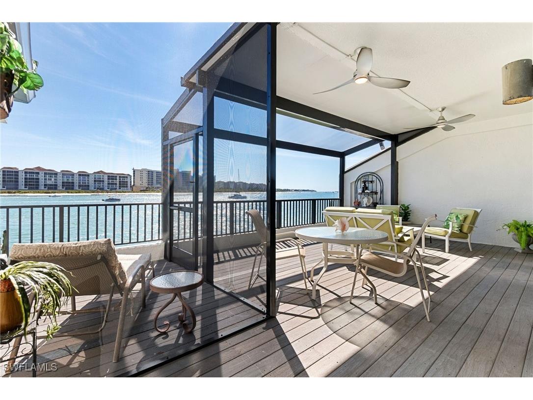 305 La Peninsula Boulevard #305 Naples FL 34113 225082223 image15