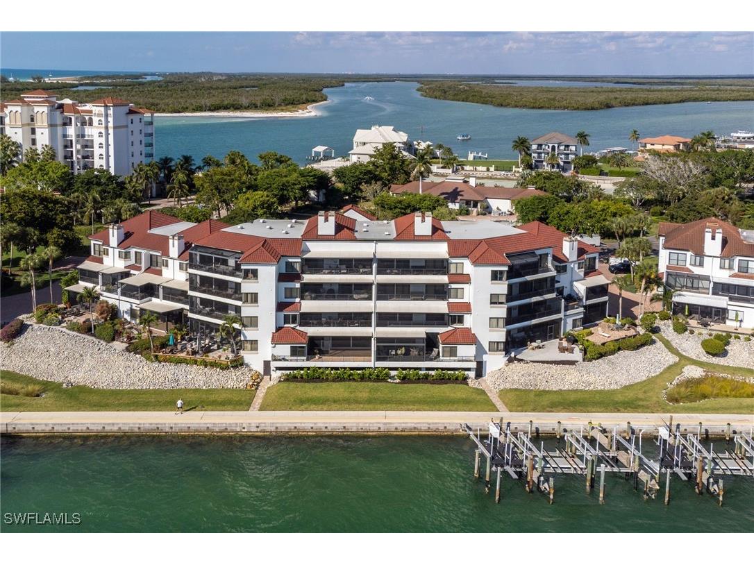 305 La Peninsula Boulevard #305 Naples FL 34113 225082223 image4