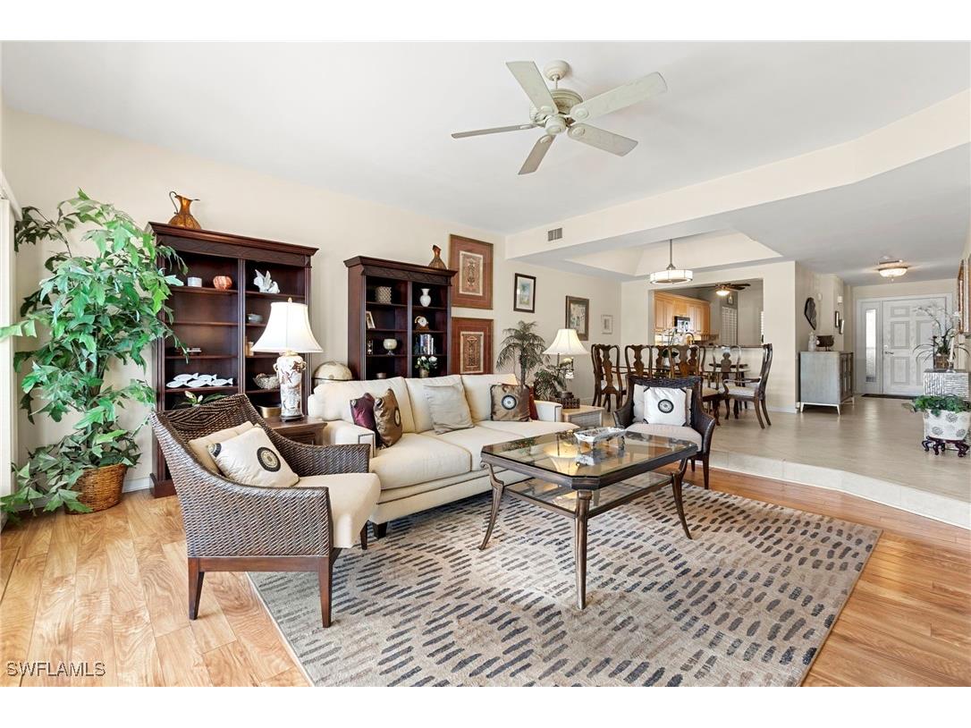 305 La Peninsula Boulevard #305 Naples FL 34113 225082223 image8