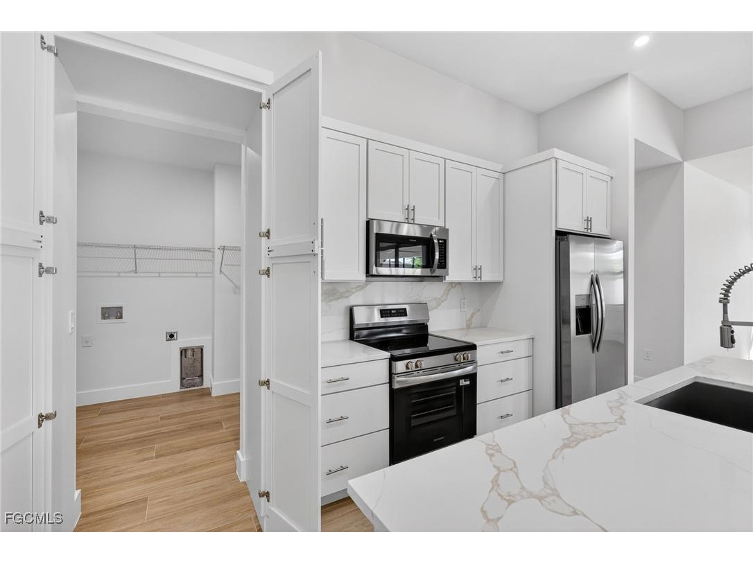 305 NW 15th Place Cape Coral FL 33993 2026003481 image12