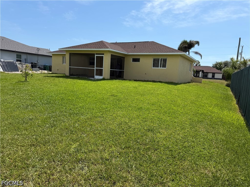 305 NW 22nd Place Cape Coral FL 33993 2026027680 image3