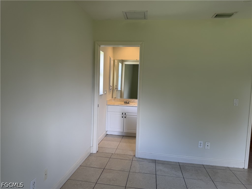 305 NW 22nd Place Cape Coral FL 33993 2026027680 image9