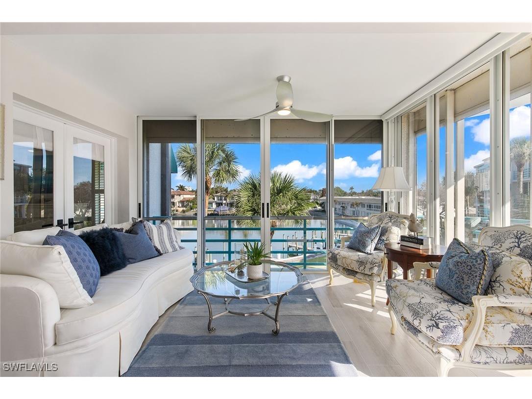 305 Park Shore Drive #2-231 Naples FL 34103 224086708 image1