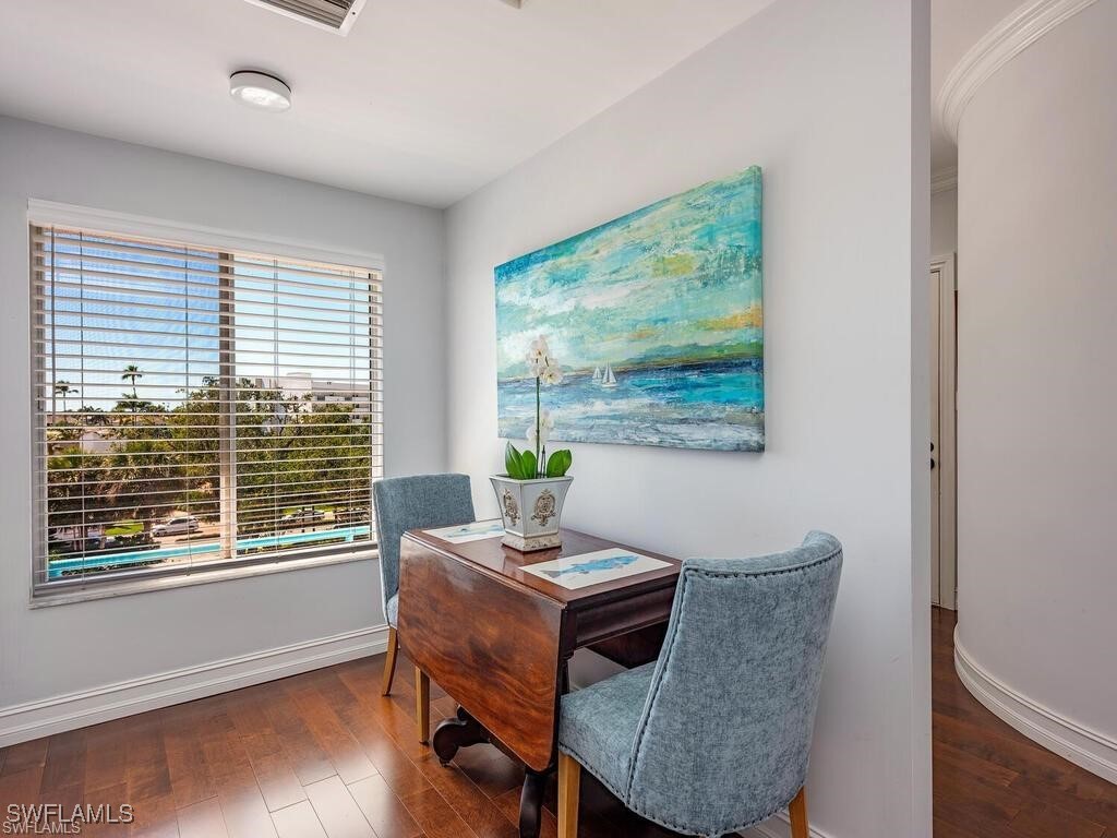 305 Park Shore Drive #2-241 Naples FL 34103 225081029 image12
